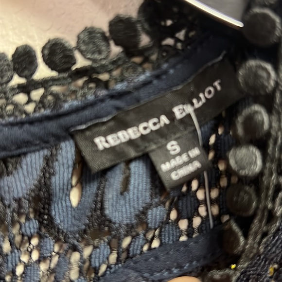 Rebecca Elliott Lace dress - Picture 4 of 4